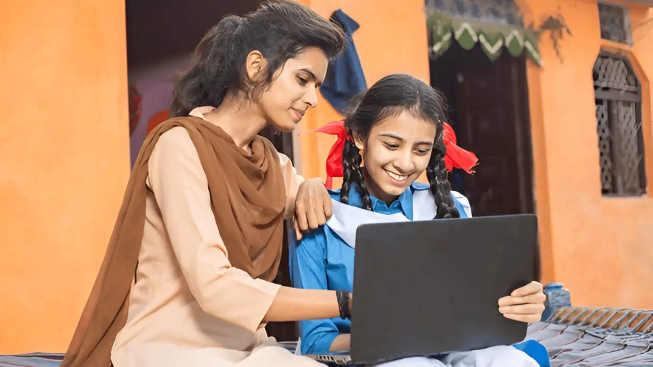 Free Laptop Scheme for Students: How to Apply, Eligibility, Benefits & Full Details